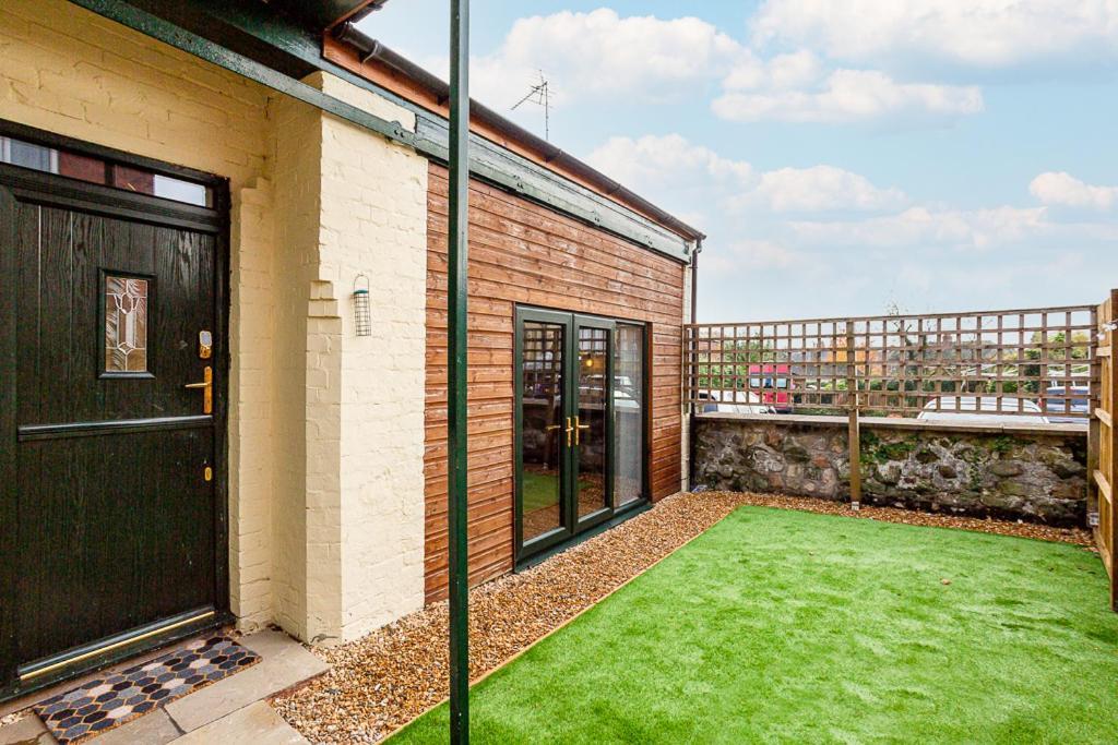 Byevo Oswestry Barn - Quirky Romantic Retreat Or Cosy Contractor Base Buitenkant foto